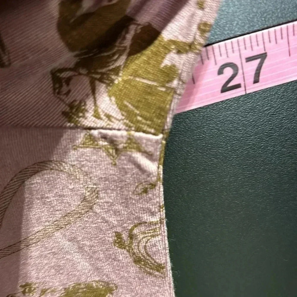 Ariat Bandit Town Horse roping print, scoop neck, long sleeve soft stretch top - Picture 6 of 10